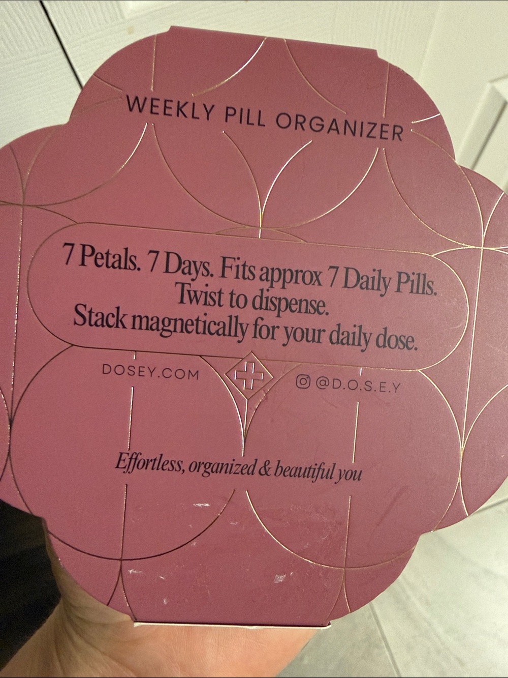 D.O.S.E.Y Flower Weekly Pill Organizer 7-Day Pill Organizer Mulberry/Gold NEW - Picture 2 of 2